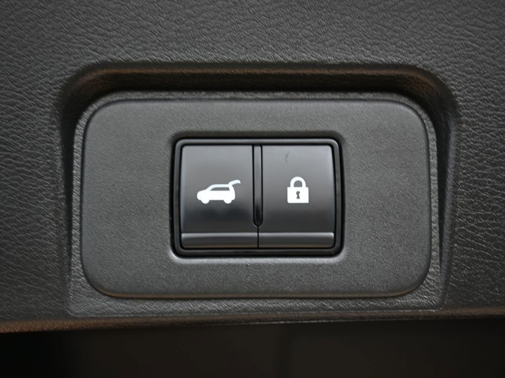 Used 2024 Nissan Rogue SL w/ SL Premium Package AWD/4WD image 17