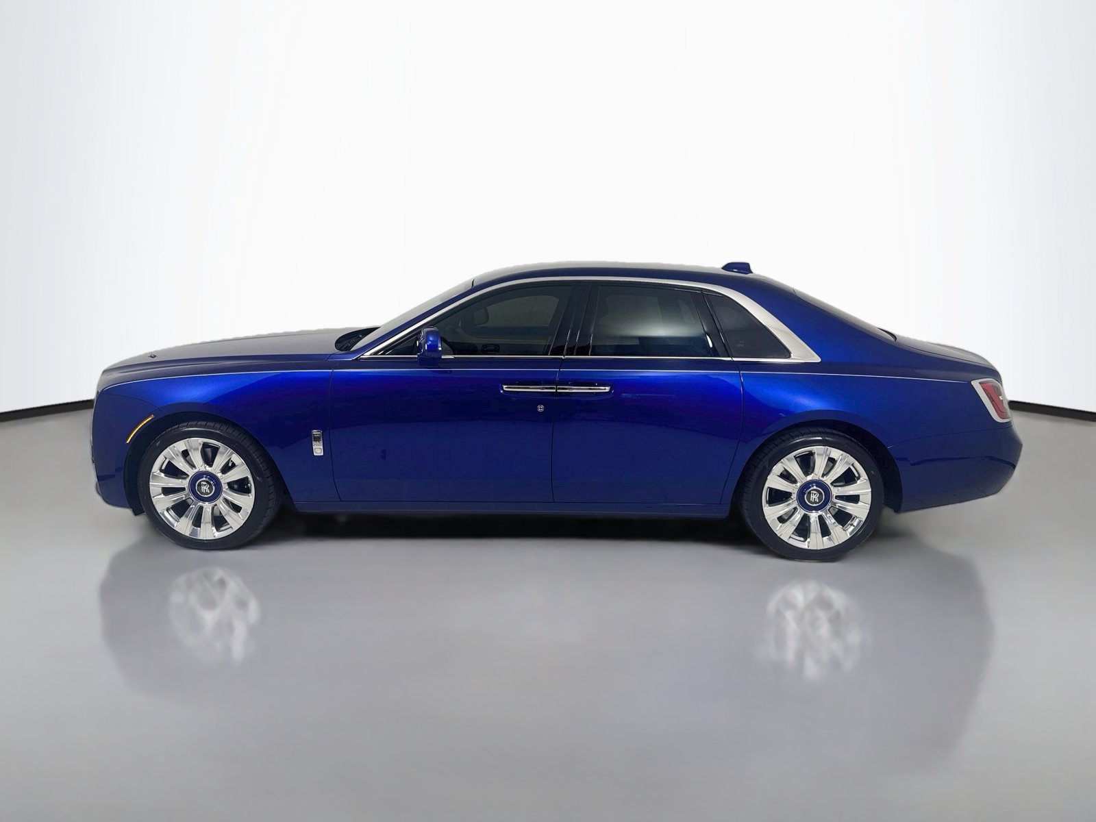 Certified 2023 Rolls-Royce Ghost w/ Ghost Package AWD/4WD image 5
