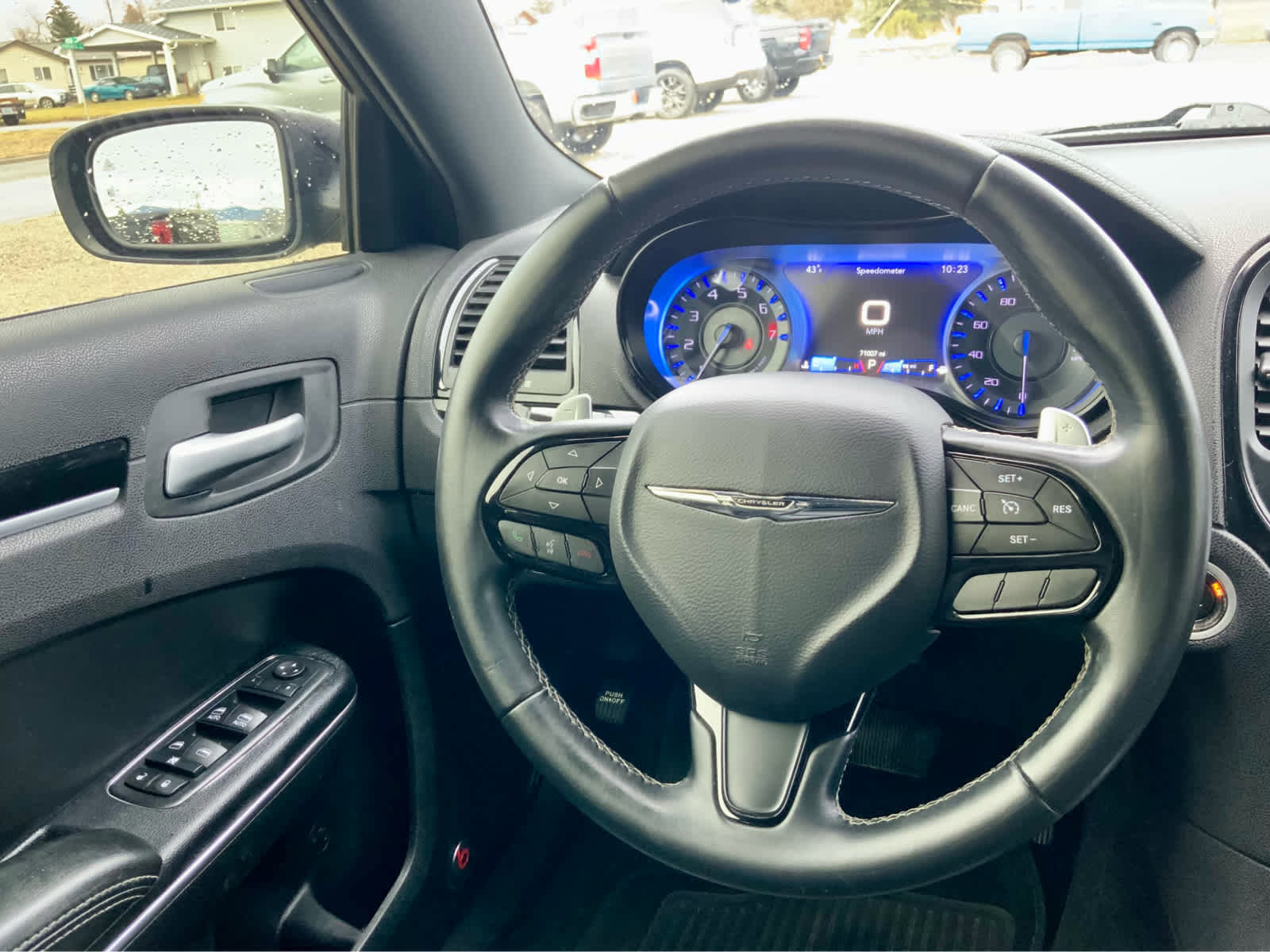 Used 2017 Chrysler 300 S w/ 300S Premium Group image 36