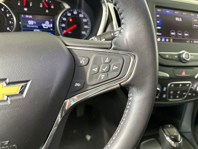 Used 2020 Chevrolet Equinox LT w/ Driver Convenience Package FWD image 16