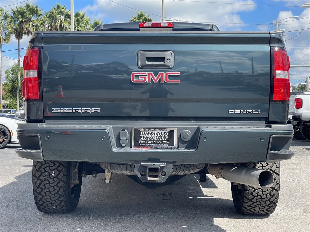 Used 2019 GMC Sierra 2500 Denali w/ Duramax Plus Package image 9