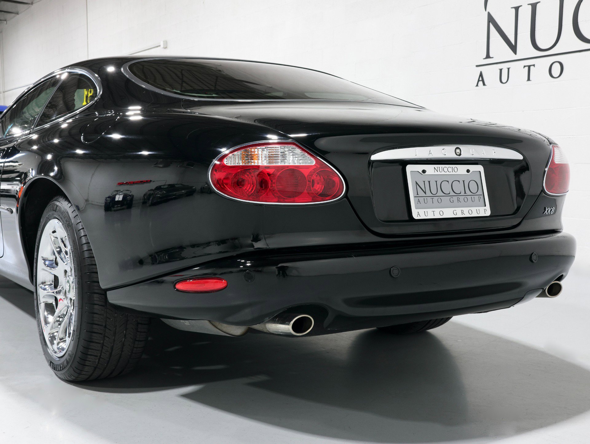 Used 2002 Jaguar XK8 Coupe image 29