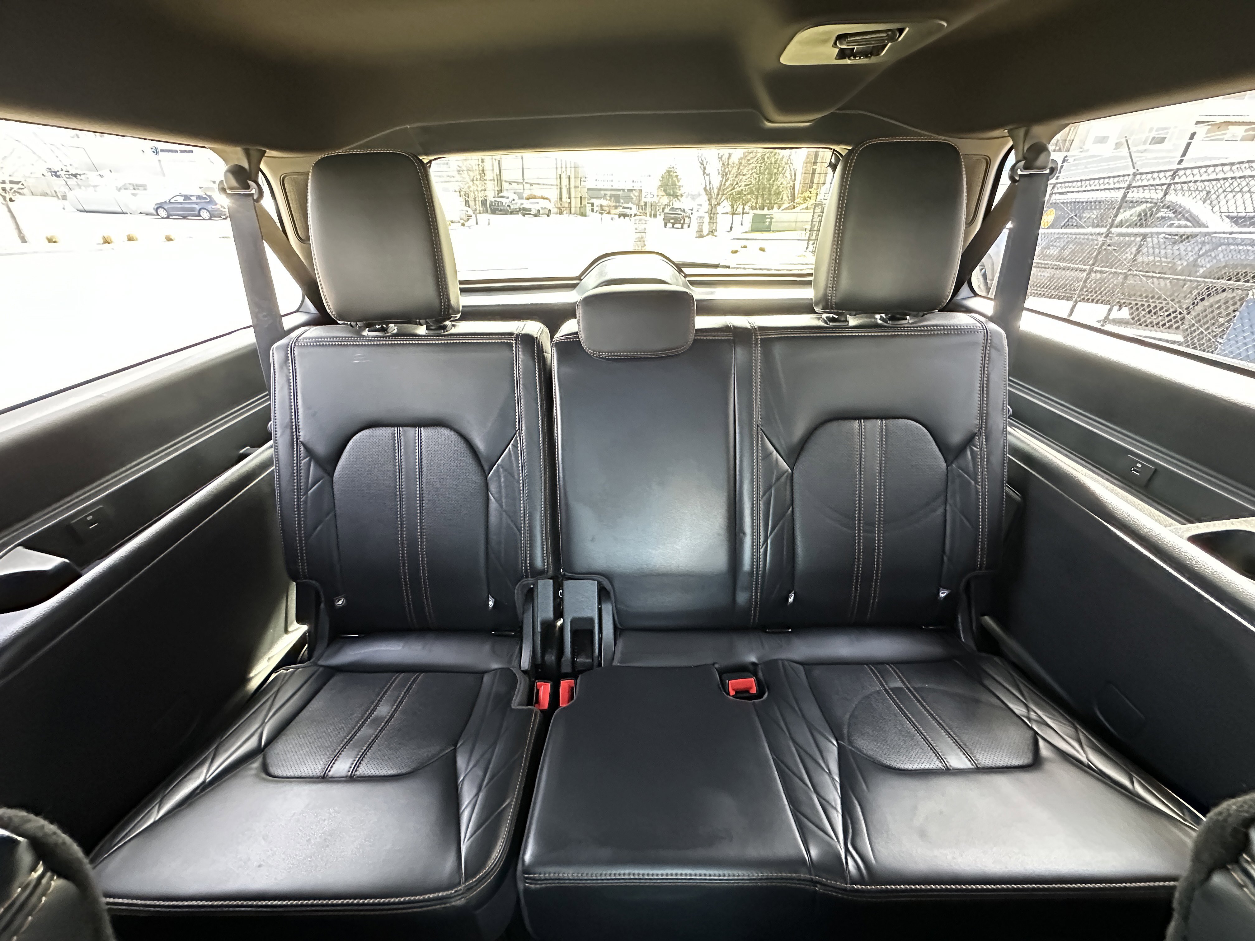Used 2024 Ford Expedition Max Platinum AWD/4WD image 54