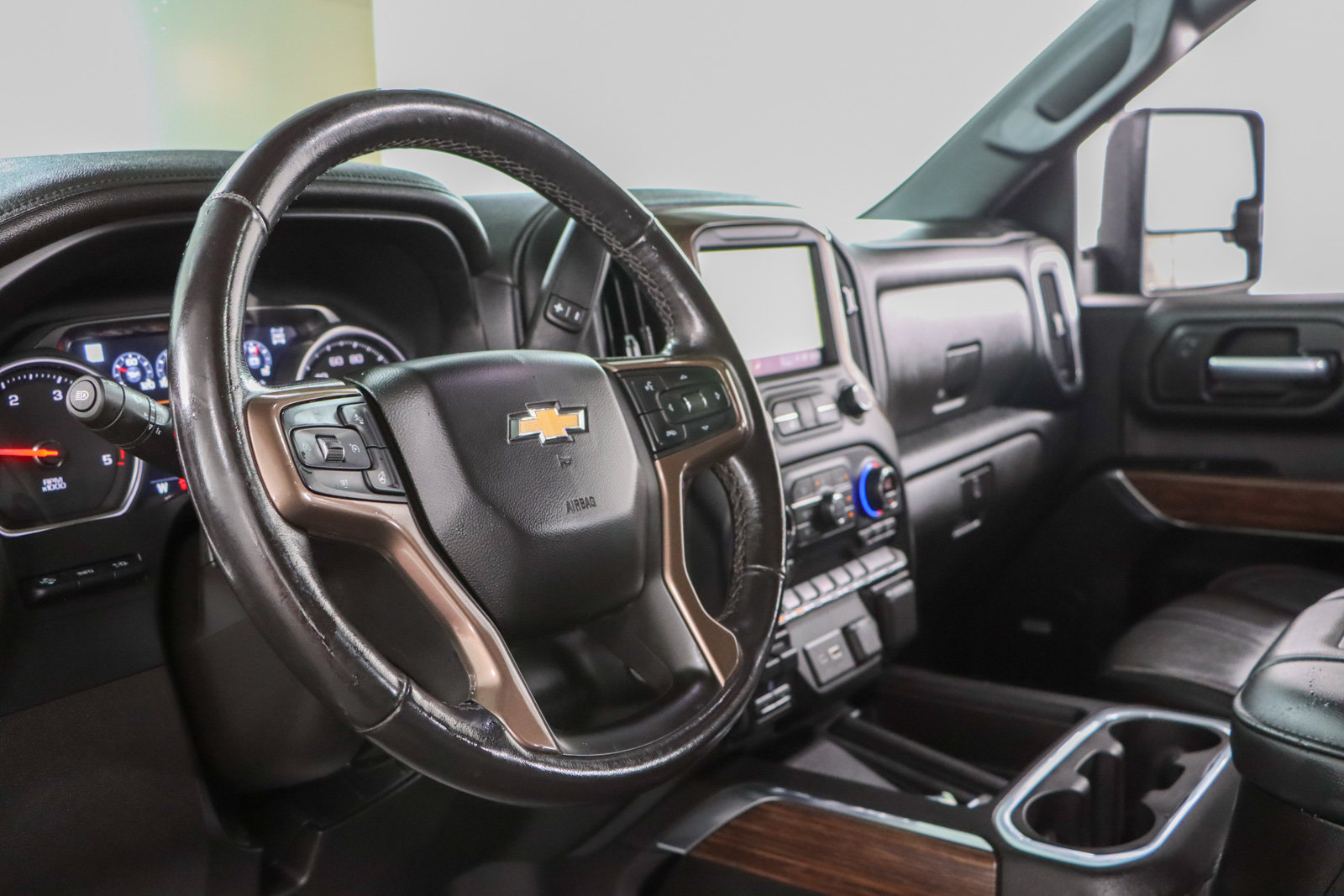 Used 2021 Chevrolet Silverado 2500 High Country w/ Z71 Off-Road Package AWD/4WD image 27