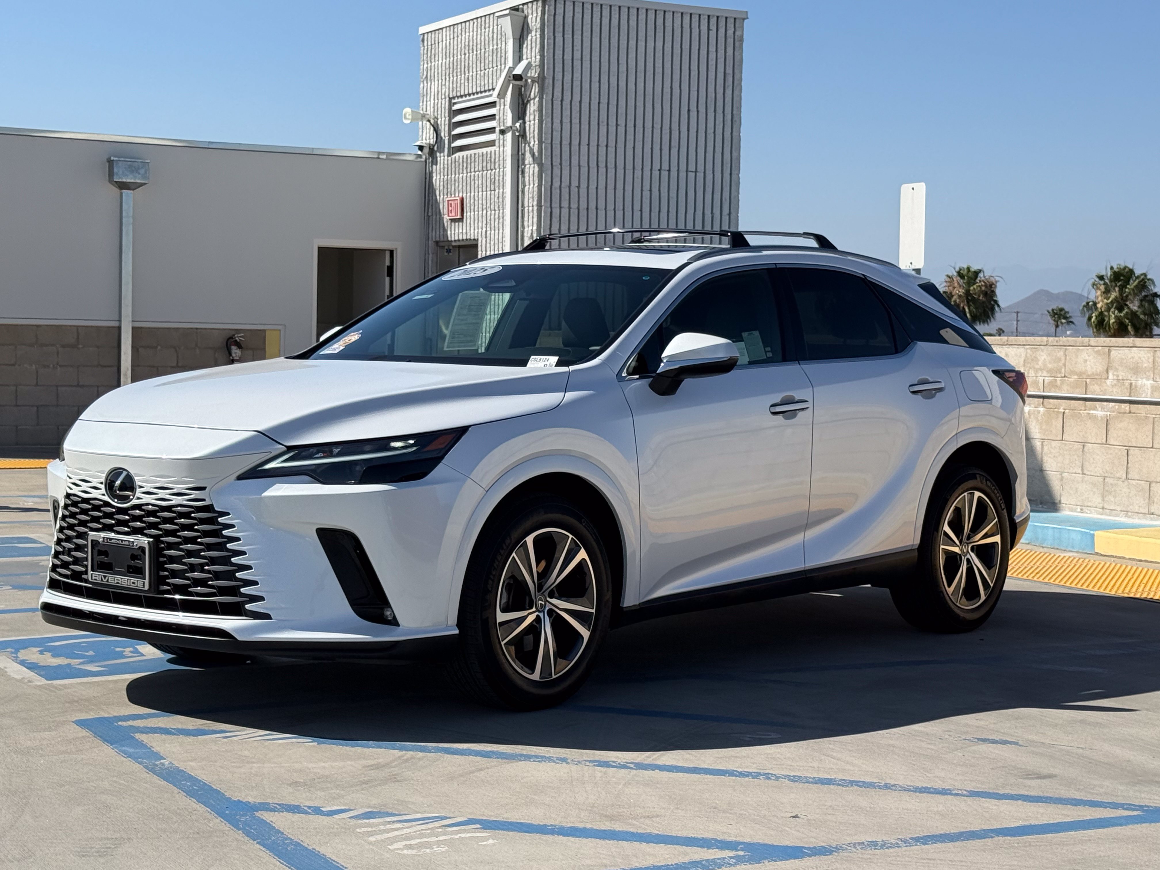Certified 2025 Lexus RX 350 FWD w/ Technology Package image 7