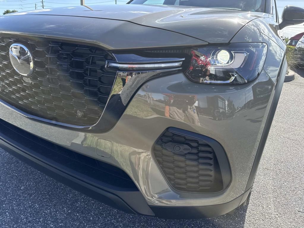 Certified 2026 MAZDA CX-70 3.3 Turbo w/ Preferred Package image 12