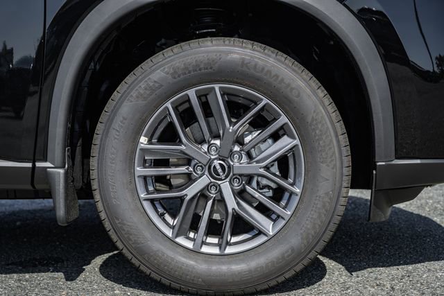 New 2026 Nissan Rogue S image 16
