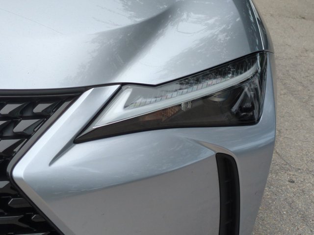 Certified 2024 Lexus UX 250h FWD image 10