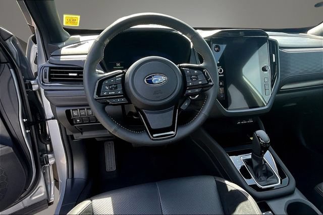 Used 2025 Subaru Forester Touring AWD/4WD image 8