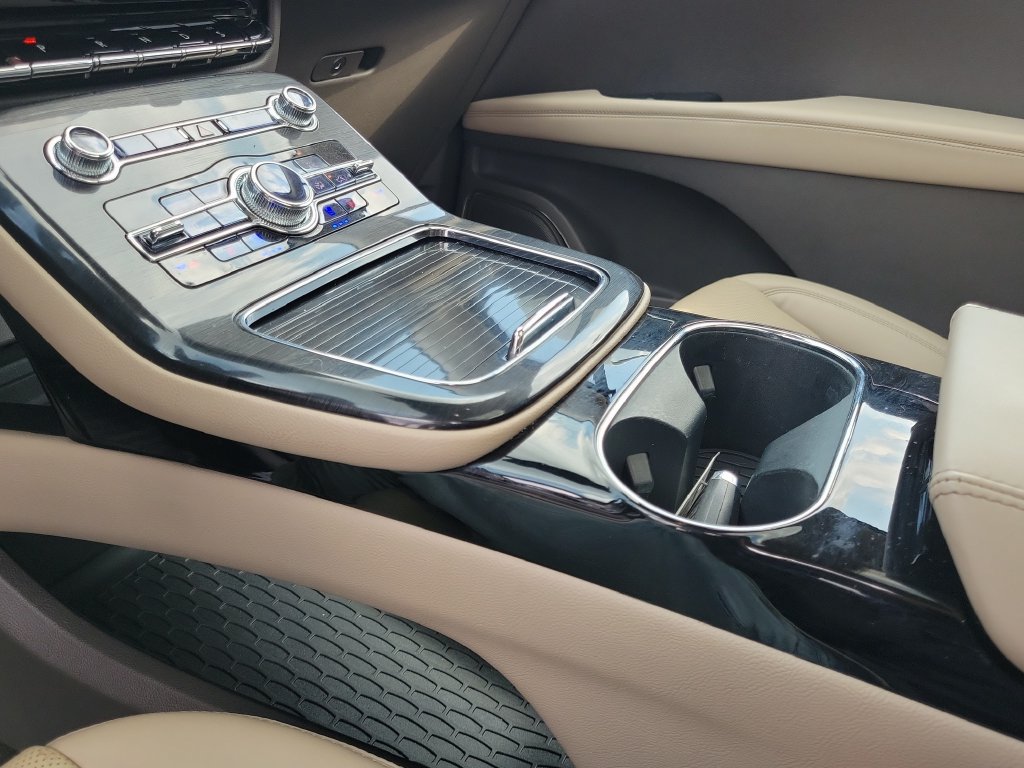 Certified 2023 Lincoln Nautilus Reserve AWD/4WD image 29