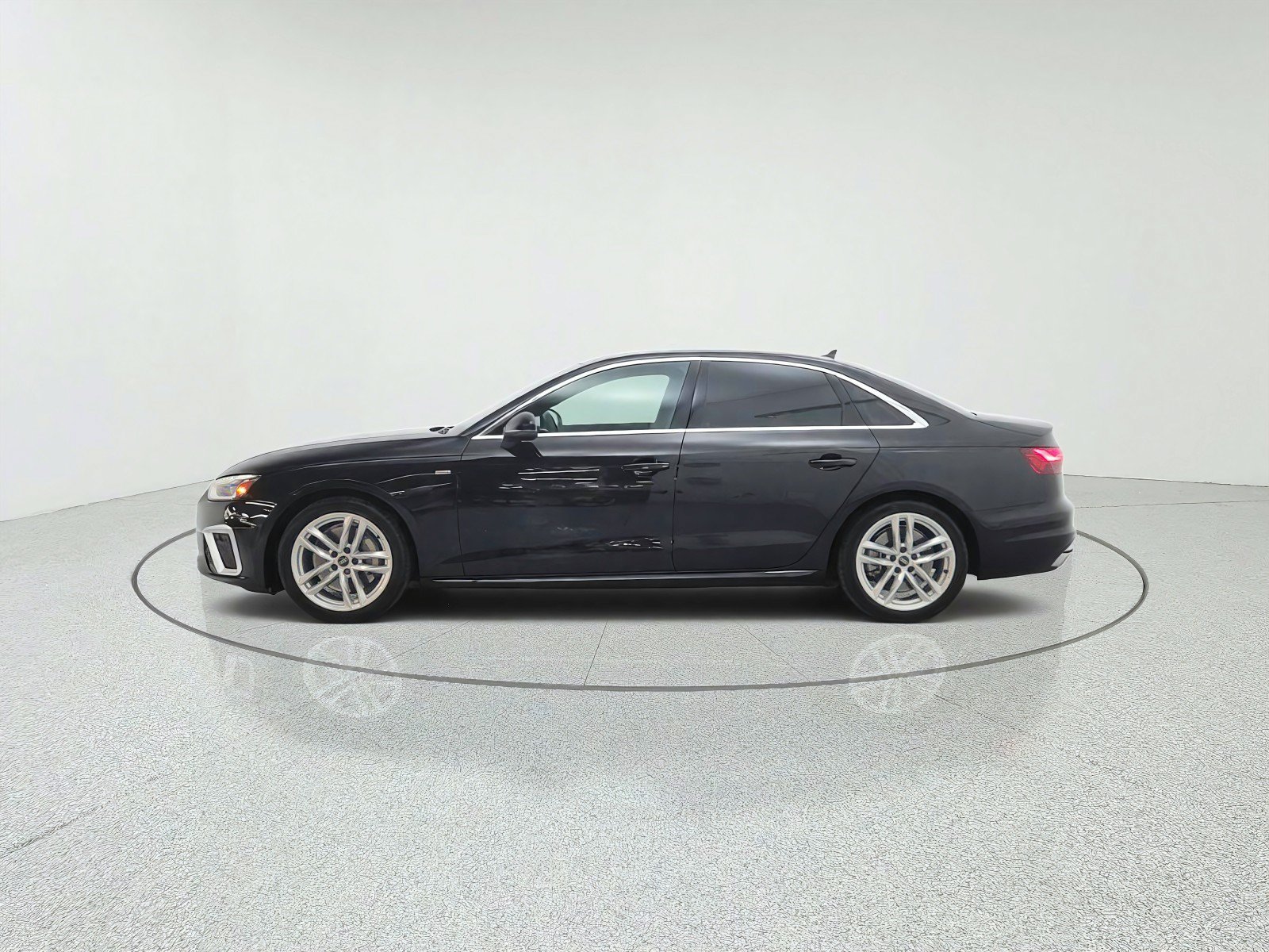 Used 2023 Audi A4 2.0T Premium AWD/4WD image 8
