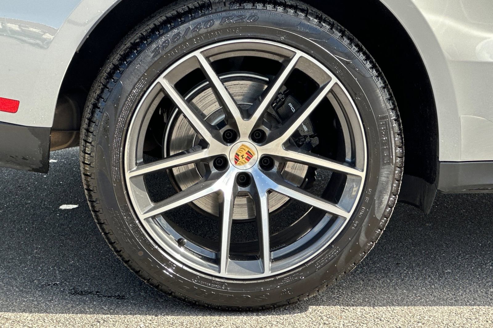 Used 2025 Porsche Macan image 43