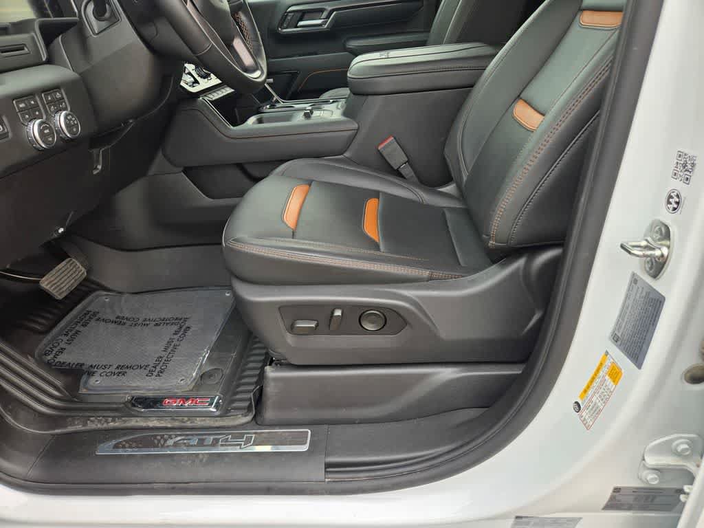 Used 2026 GMC Sierra 2500 AT4 AWD/4WD image 16
