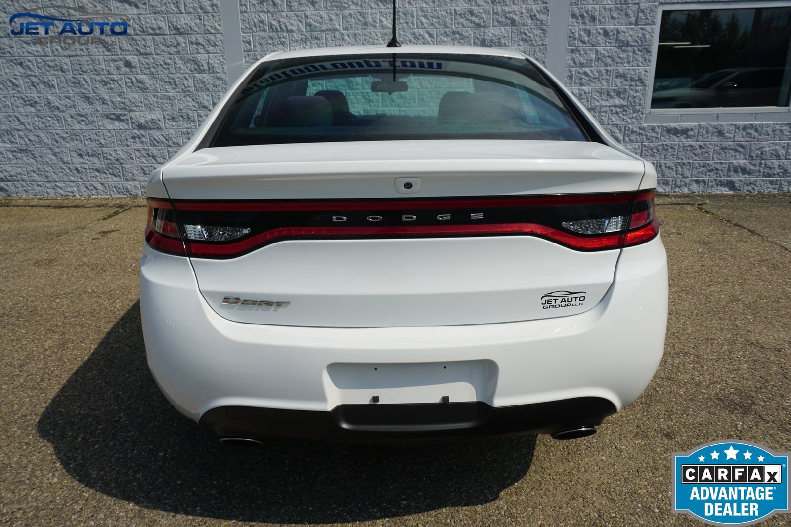 Used 2015 Dodge Dart SXT w/ Sun/Sound Group FWD image 15