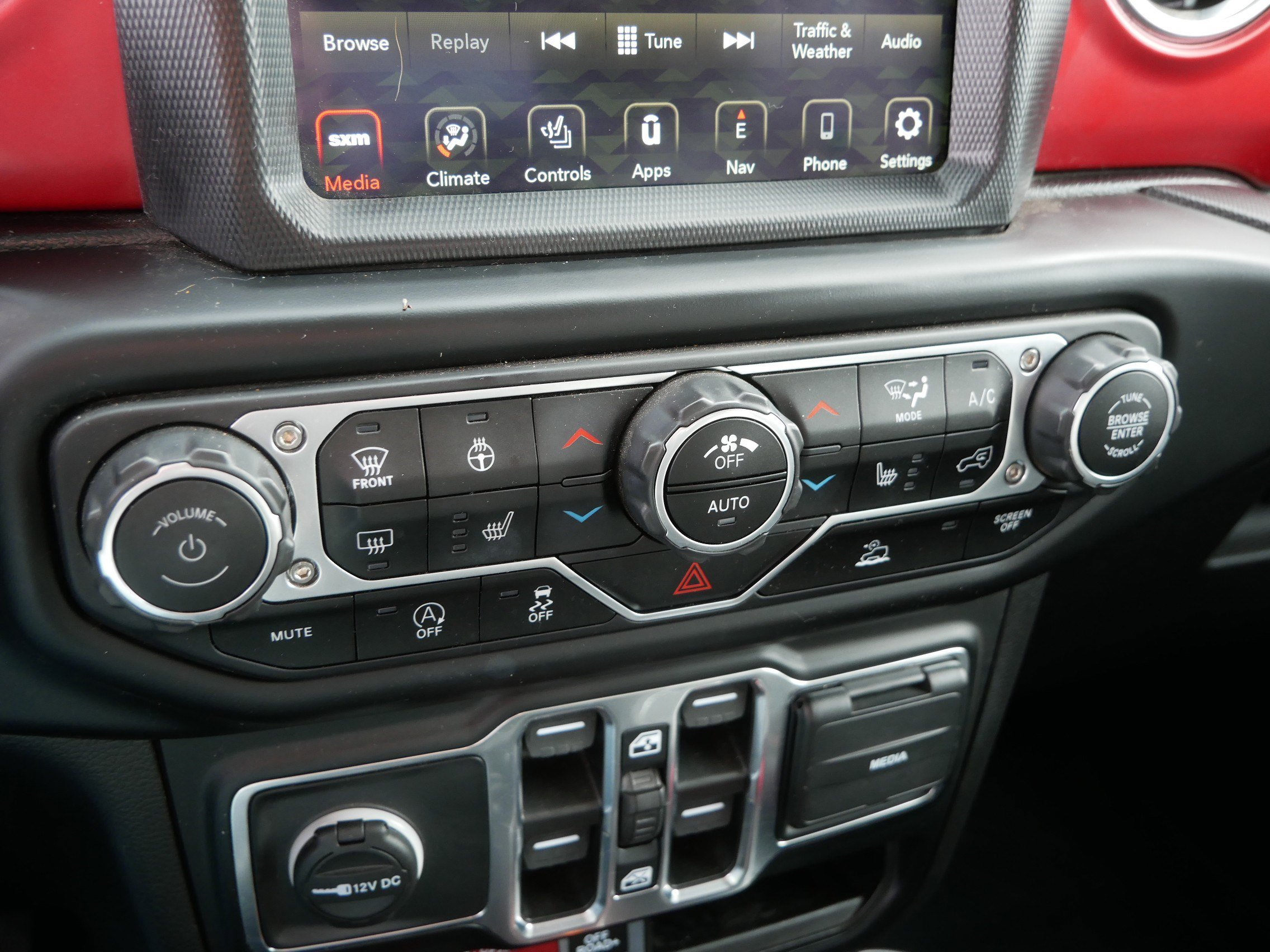 Used 2023 Jeep Gladiator Rubicon w/ LED Lighting Group image 31