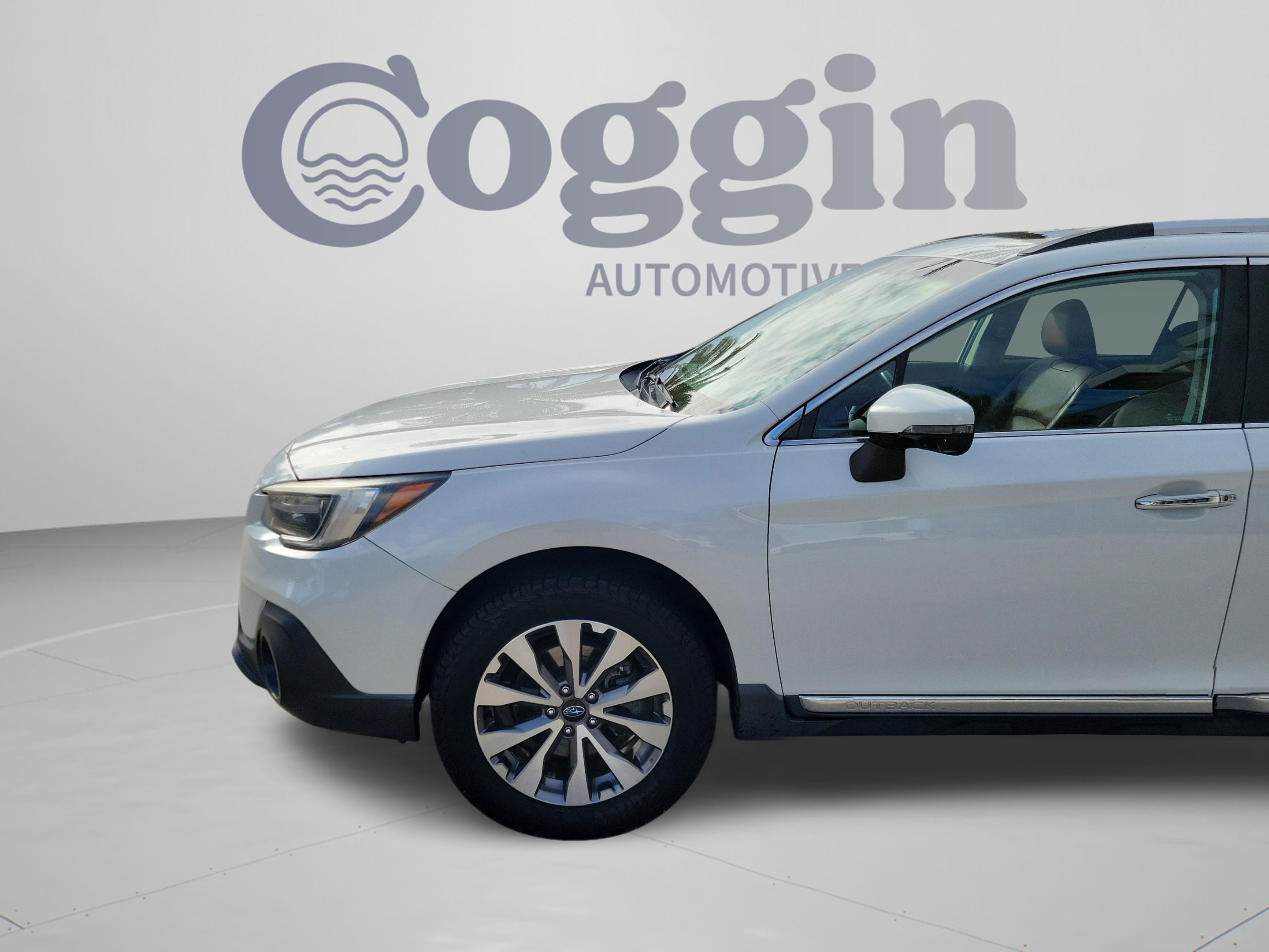Used 2019 Subaru Outback 3.6R Touring w/ Popular Package #3A AWD/4WD image 29