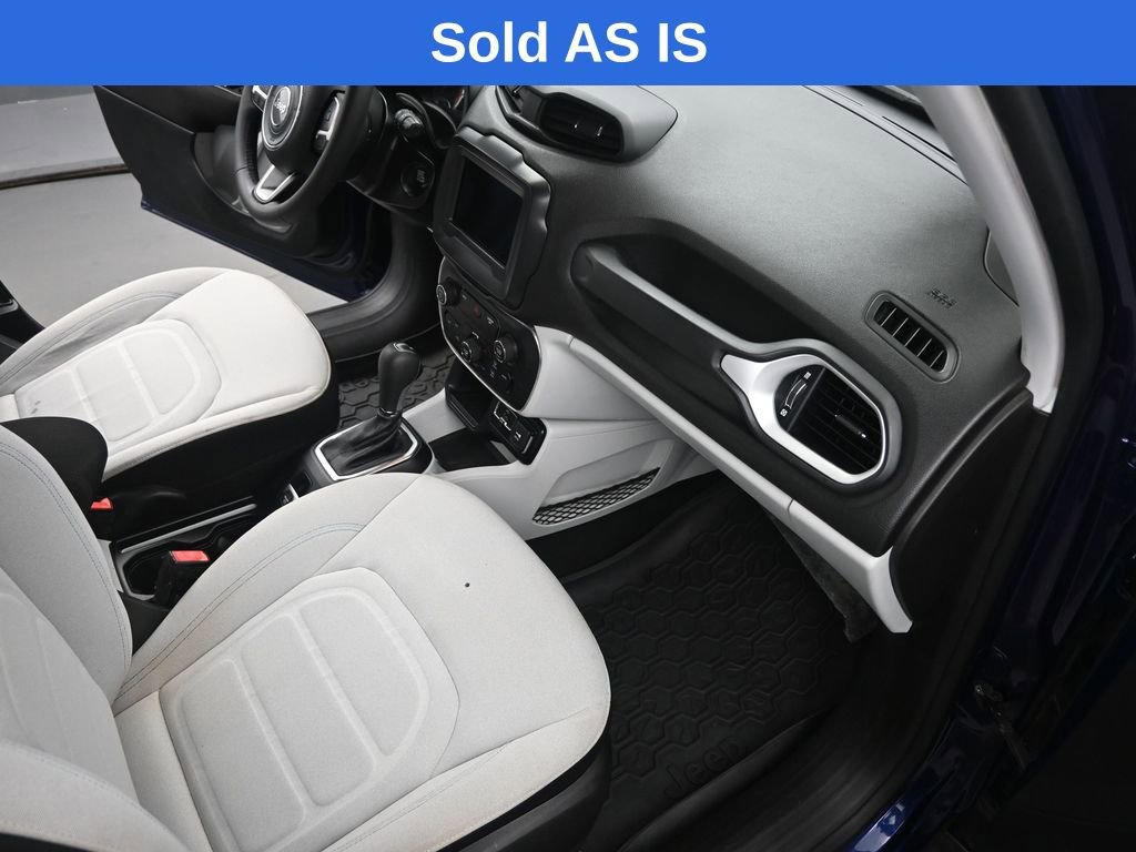 Used 2018 Jeep Renegade Latitude FWD image 17
