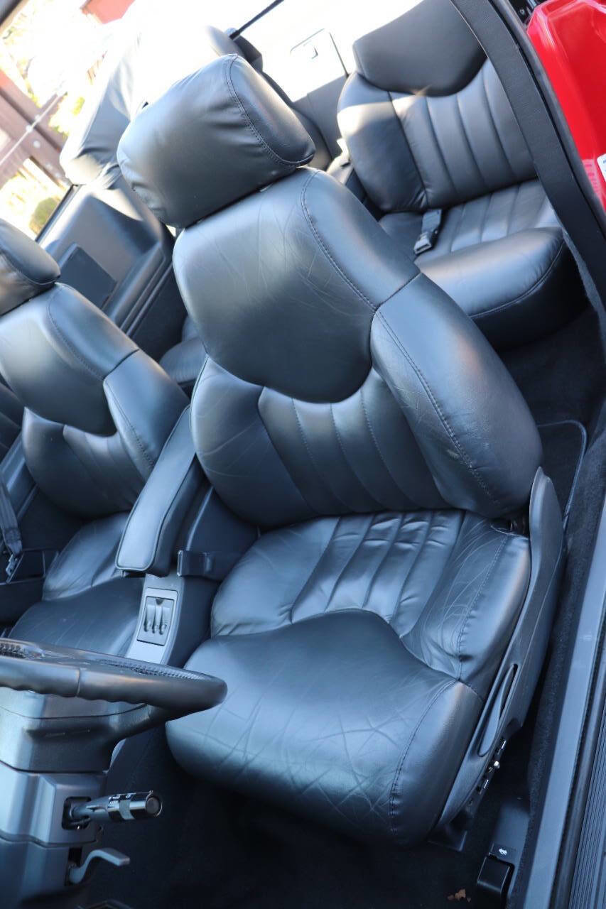 Used 1993 Oldsmobile Cutlass Supreme Convertible image 38