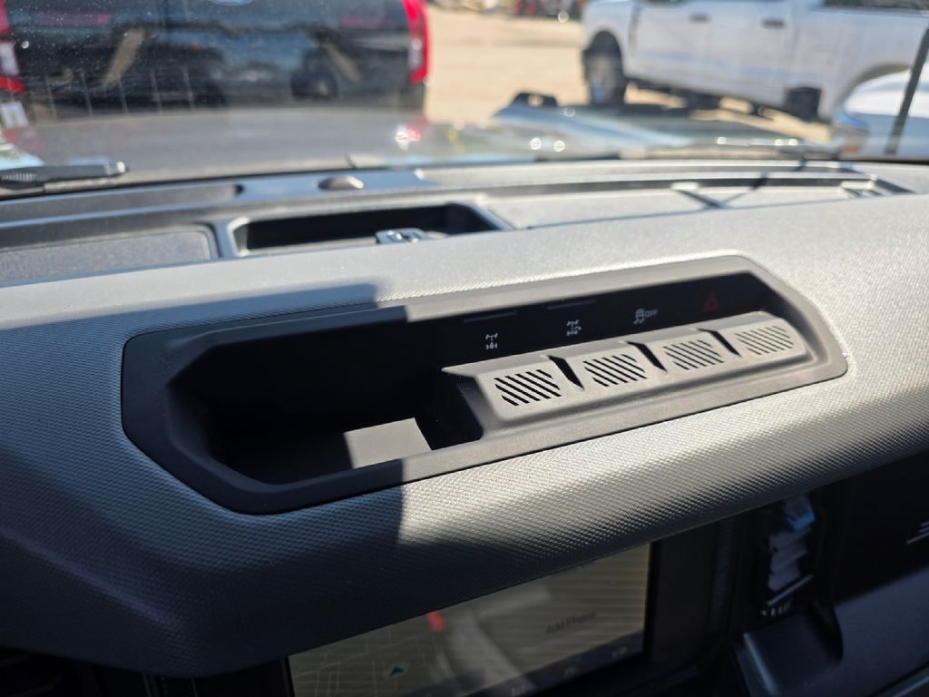 Used 2022 Ford Bronco Black Diamond AWD/4WD image 50