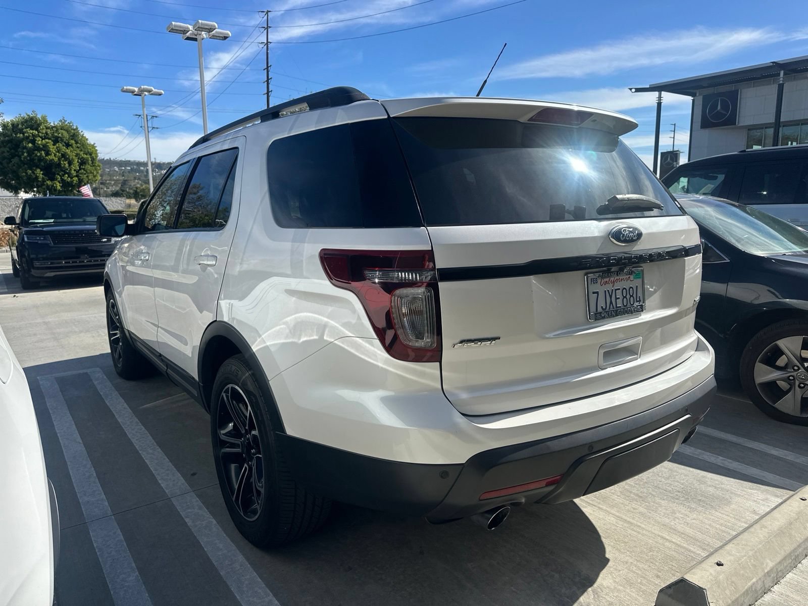 Used 2015 Ford Explorer Sport w/ Equipment Group 401A AWD/4WD image 4