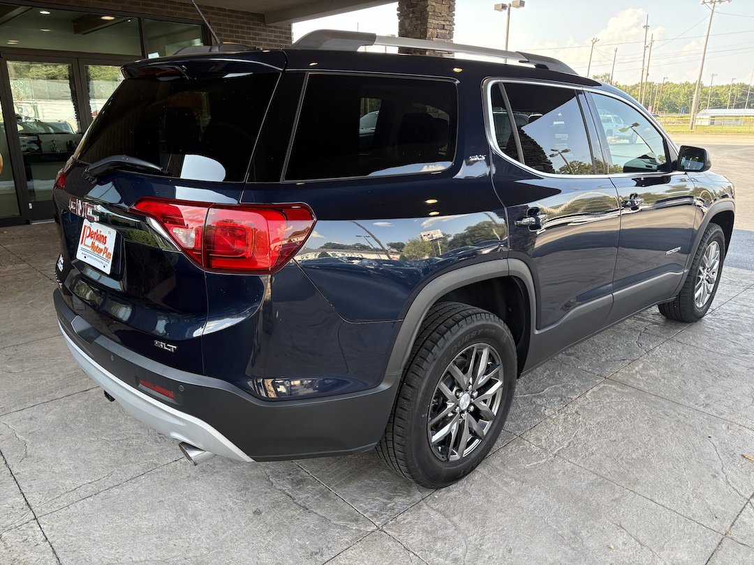 Used 2017 GMC Acadia SLT FWD image 6