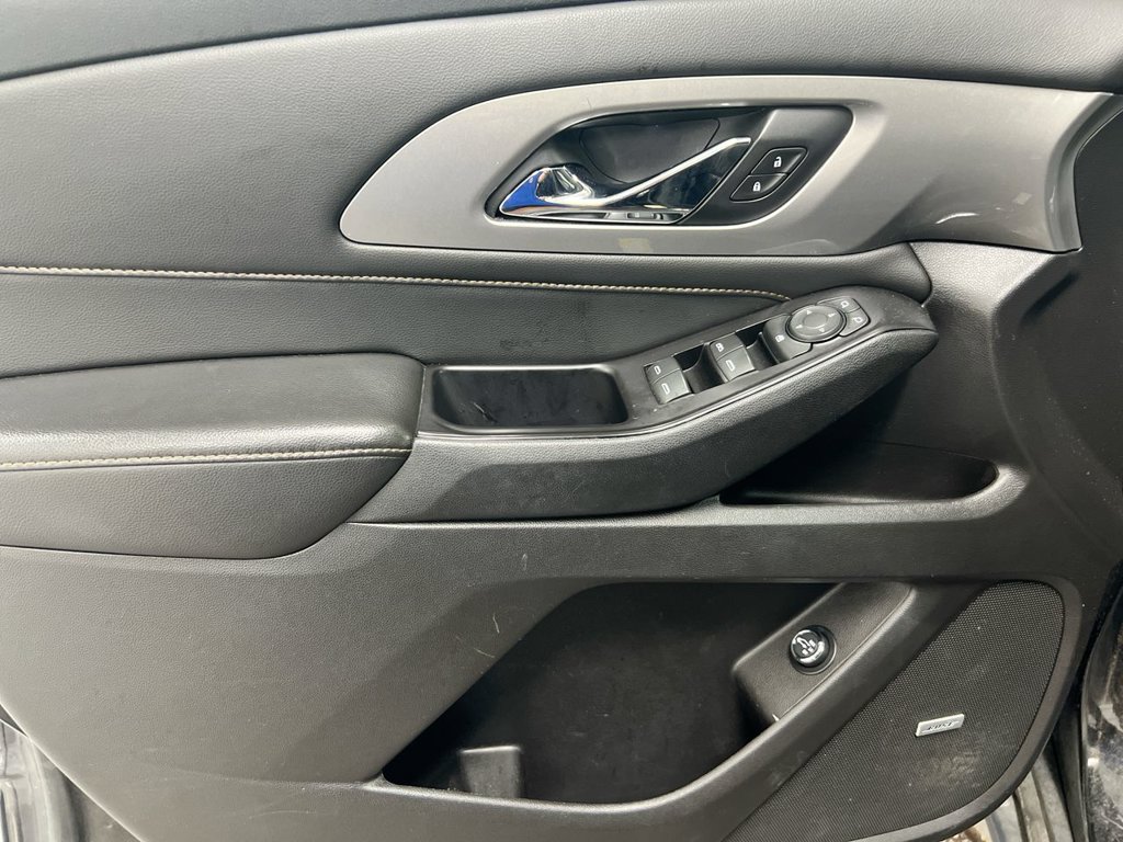 Used 2018 Chevrolet Traverse LT AWD/4WD image 22