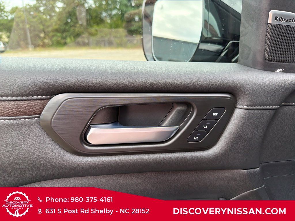 New 2026 Nissan Armada SL w/ Captain's Chari Seat Package RWD image 13