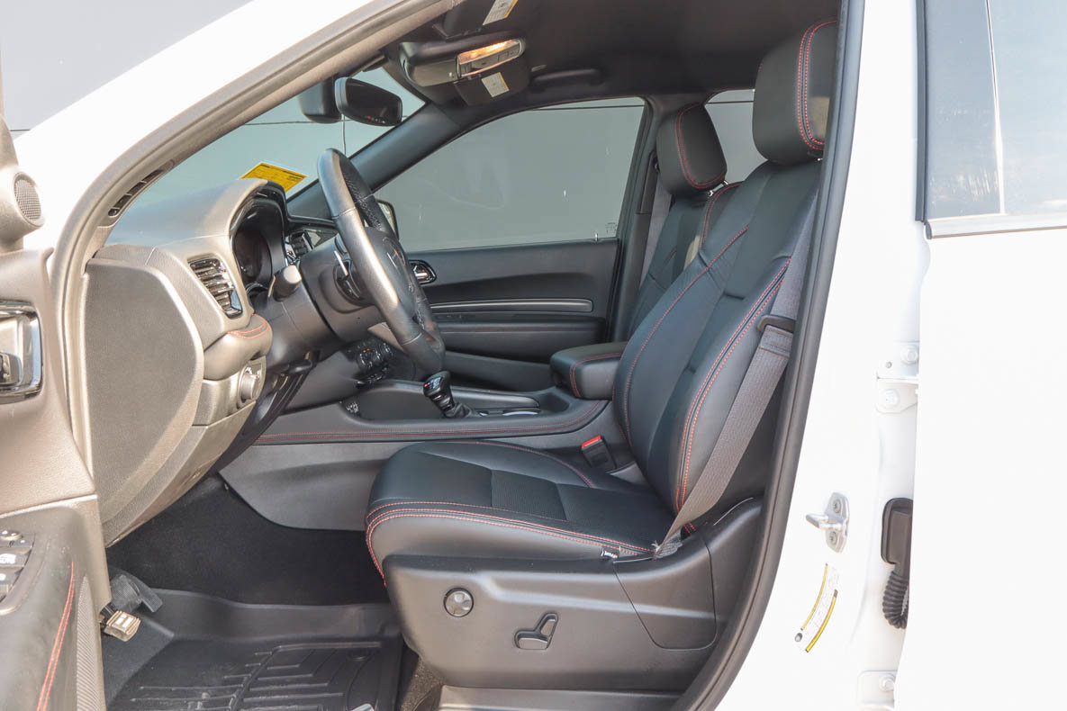 Used 2025 Dodge Durango GT w/ Blacktop Package RWD image 7