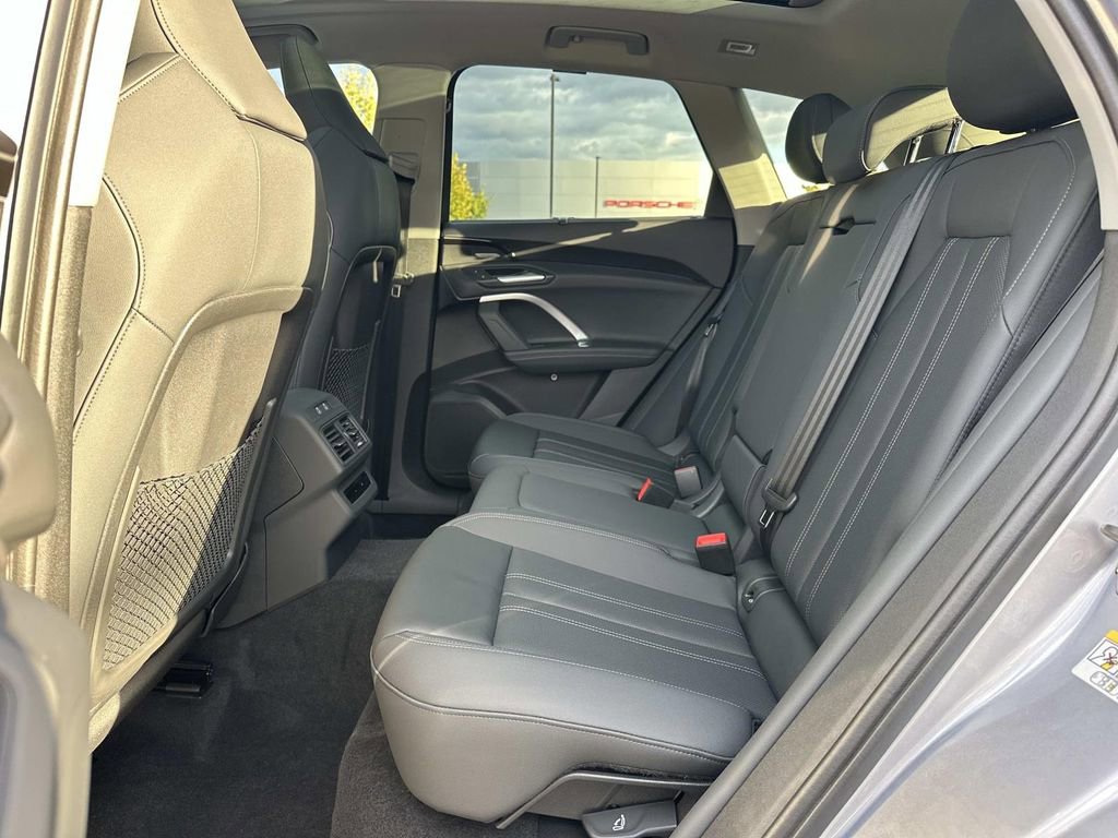 New 2025 Audi Q5 Premium Plus image 27