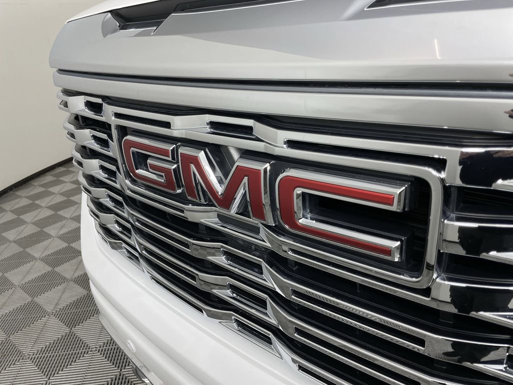 Used 2024 GMC Sierra 1500 Denali w/ Technology Package image 30