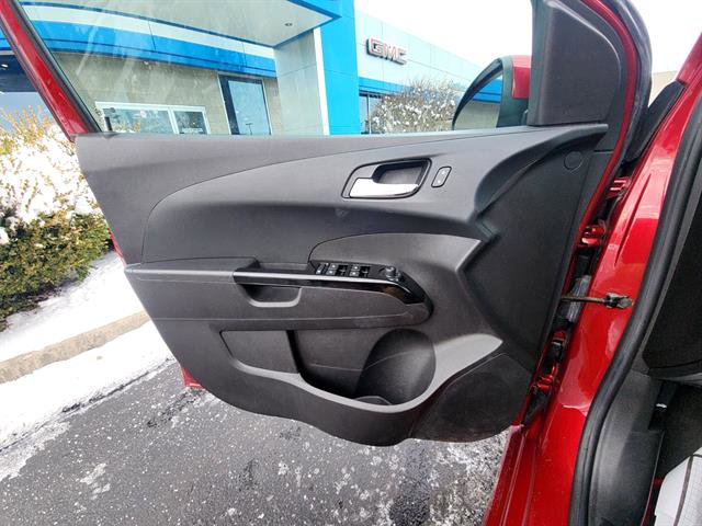 Used 2017 Chevrolet Sonic LT w/ Convenience Package image 16