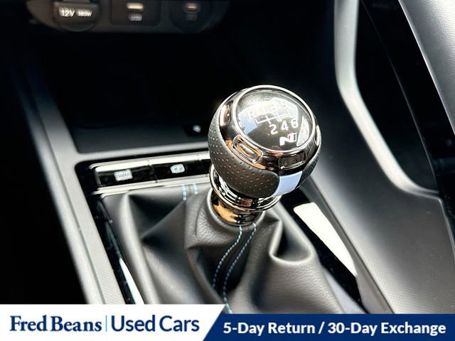 Used 2025 Hyundai Elantra N image 13