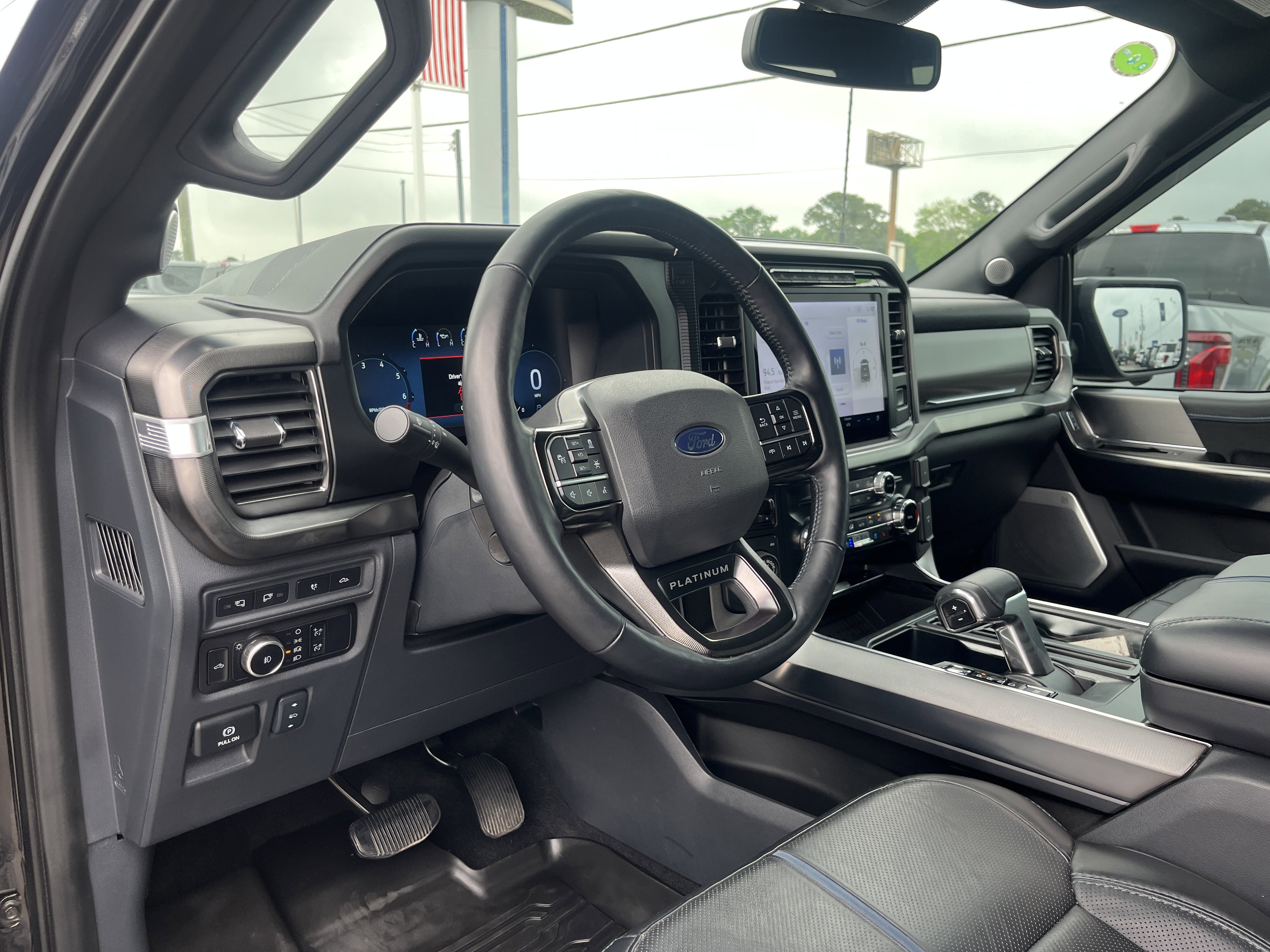Used 2024 Ford F150 Platinum w/ Equipment Group 702A High AWD/4WD image 16
