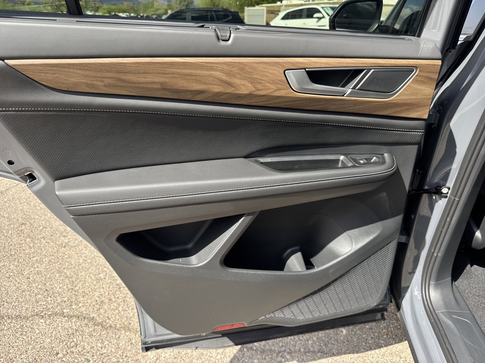 New 2026 Volkswagen Atlas SE image 20