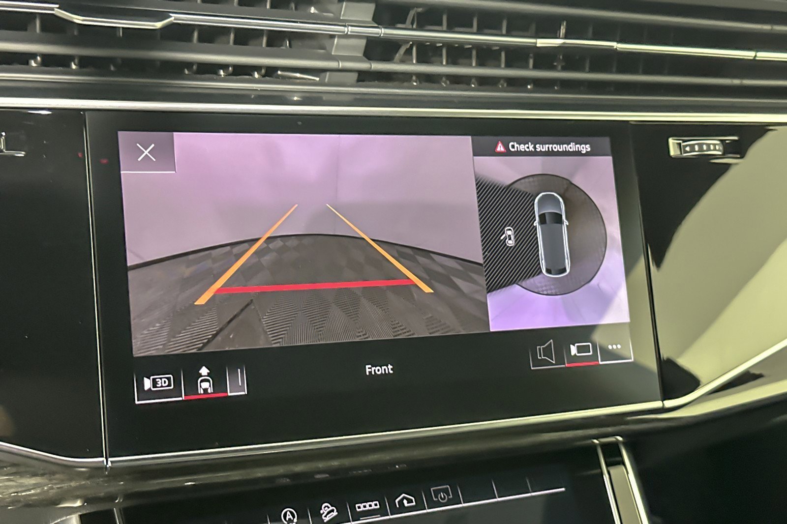 Used 2023 Audi Q8 Premium Plus w/ Premium Plus Package AWD/4WD image 19