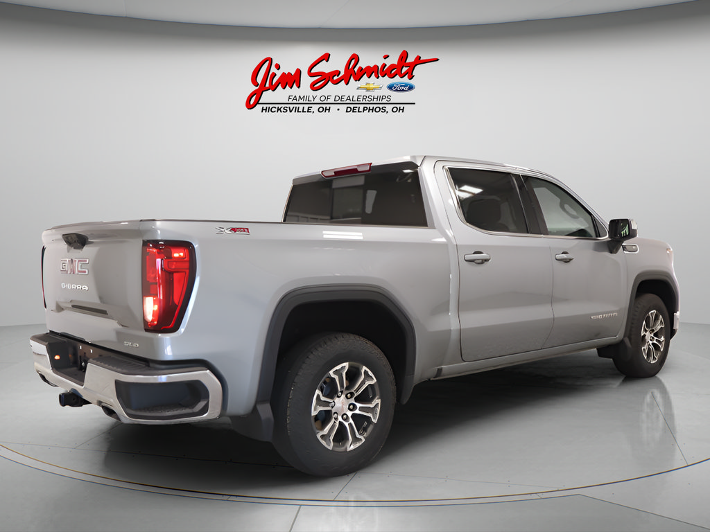 Used 2025 GMC Sierra 1500 SLE AWD/4WD image 6