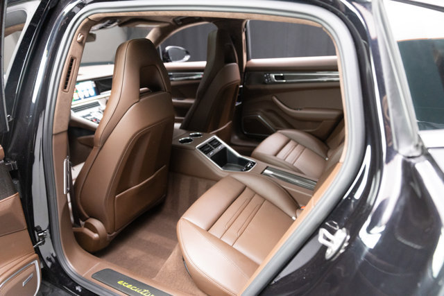 Used 2023 Porsche Panamera 4S Executive image 58