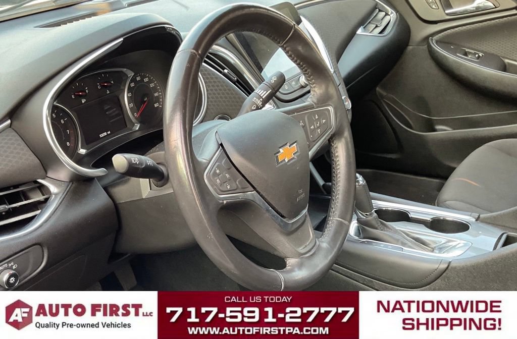 Used 2018 Chevrolet Malibu LT FWD image 5