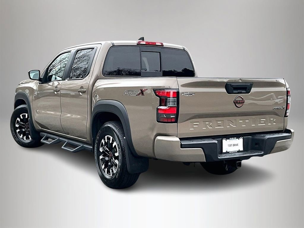 Used 2022 Nissan Frontier Pro-X image 7