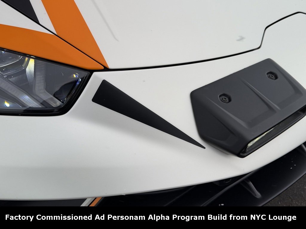 Used 2024 Lamborghini Huracan Sterrato image 12