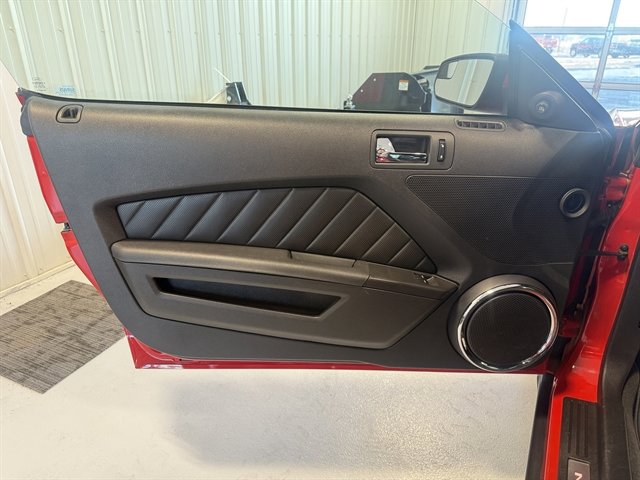 Used 2011 Ford Mustang Premium w/ 202A Rapid Spec Order Code image 8