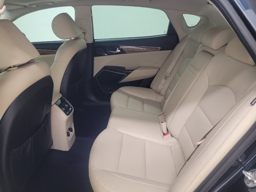 Used 2018 Kia Cadenza Technology FWD image 18