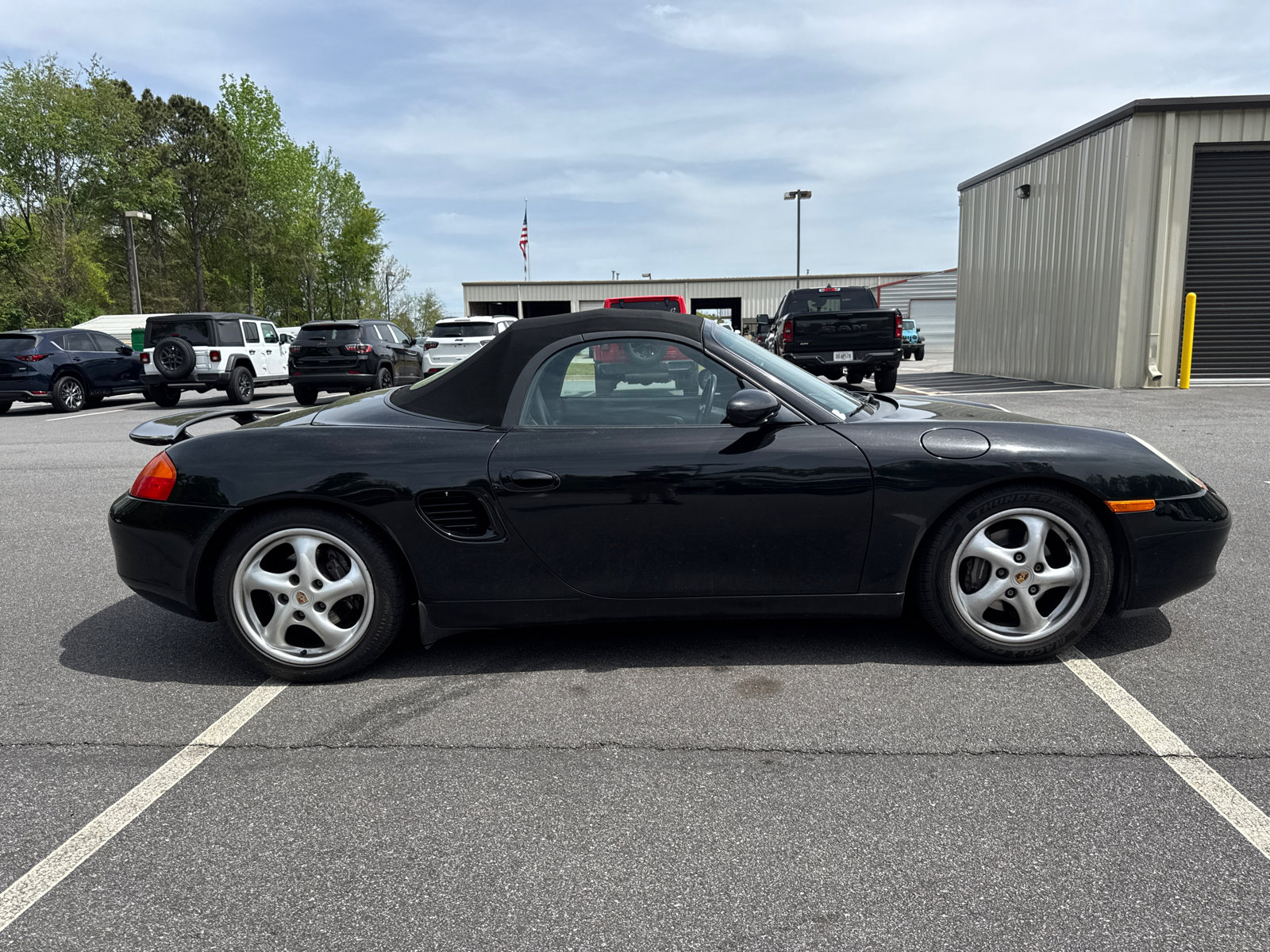 Used 2000 Porsche Boxster RWD image 4
