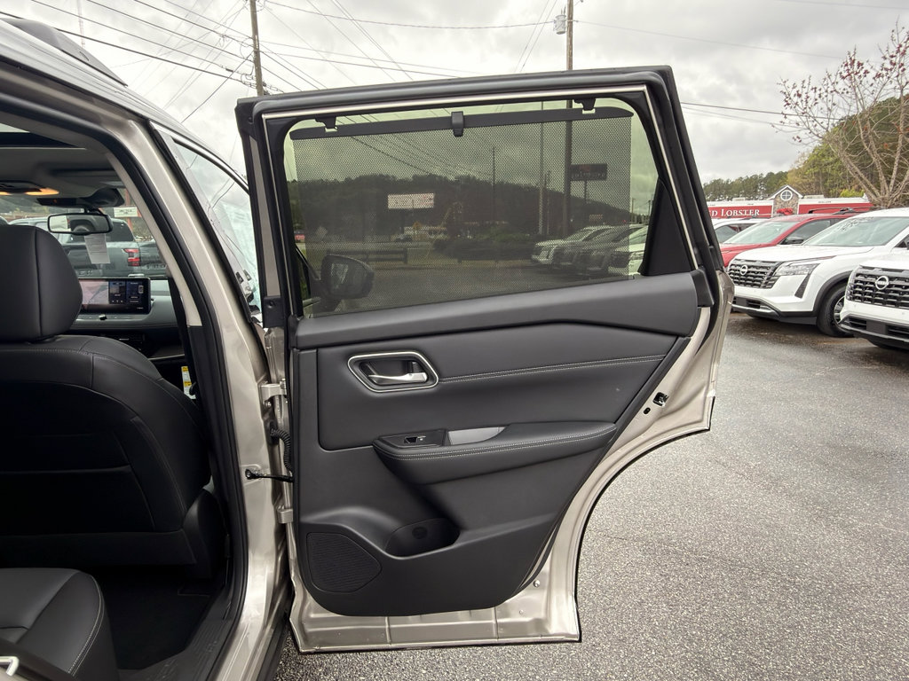 New 2026 Nissan Rogue Platinum w/ Platinum Premium Package image 42