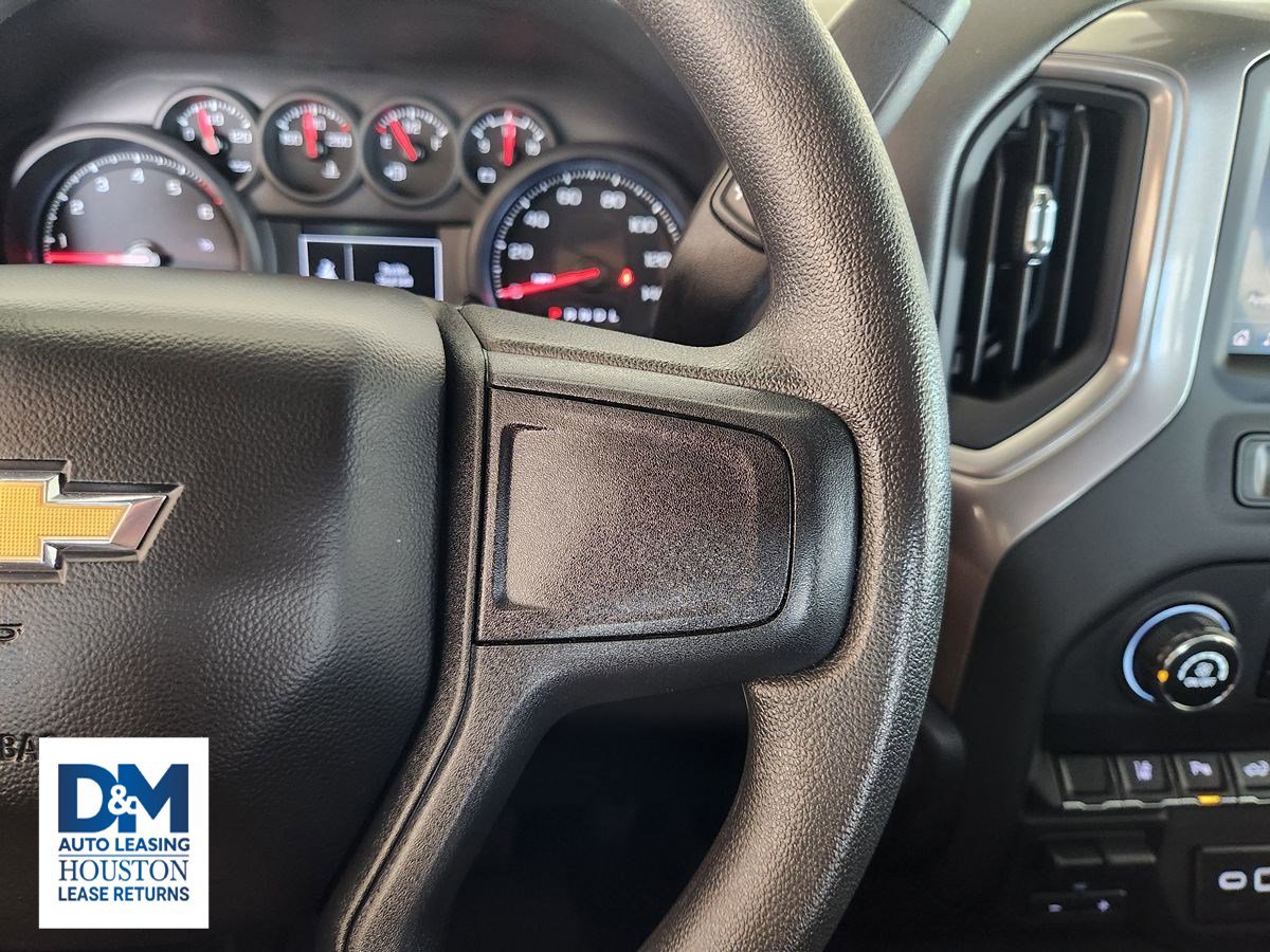 Used 2025 Chevrolet Silverado 2500 Custom w/ Custom Value Package image 37