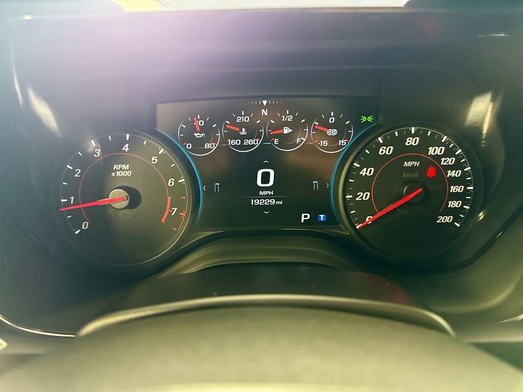 Used 2018 Chevrolet Camaro ZL1 RWD image 31