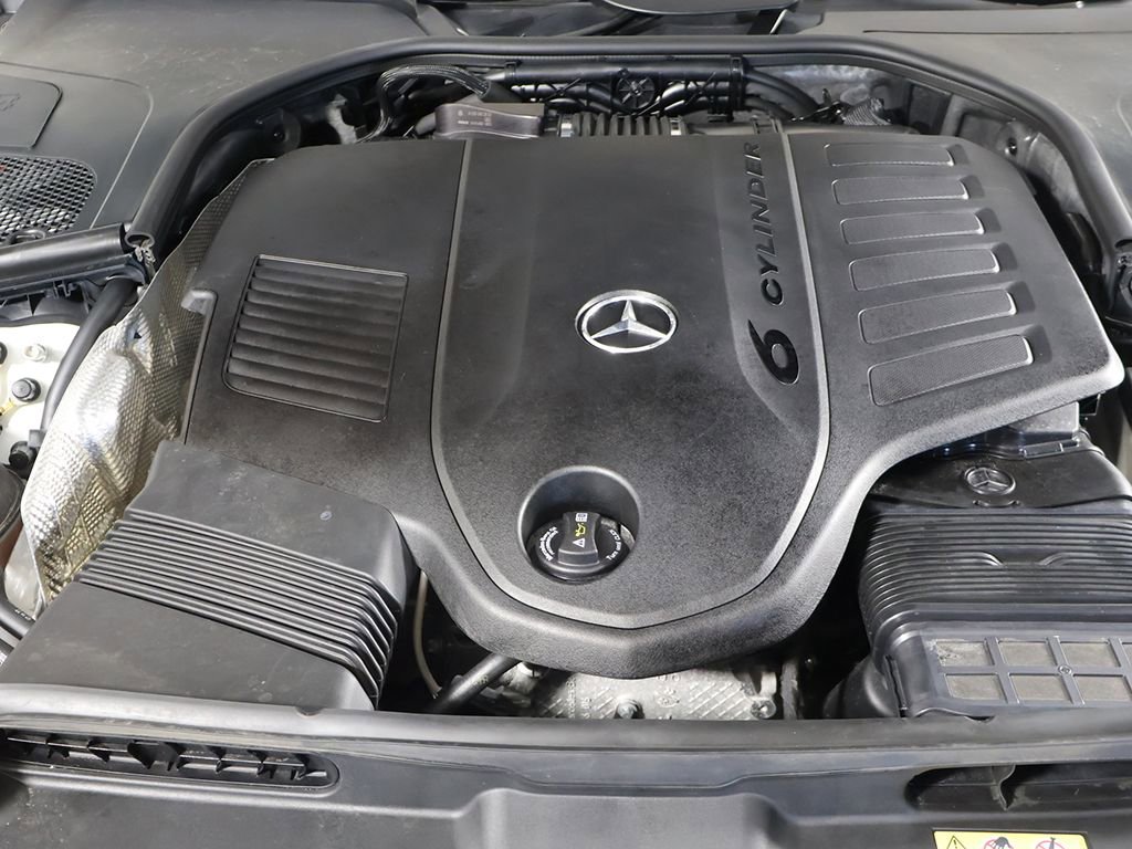 Used 2023 Mercedes-Benz S 500 4MATIC w/ AMG Line image 19