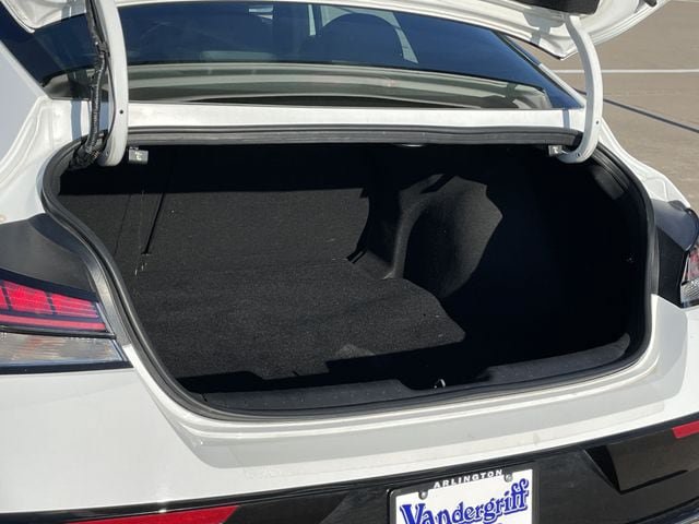 Used 2025 Hyundai Elantra N Line w/ Cargo Package FWD image 28