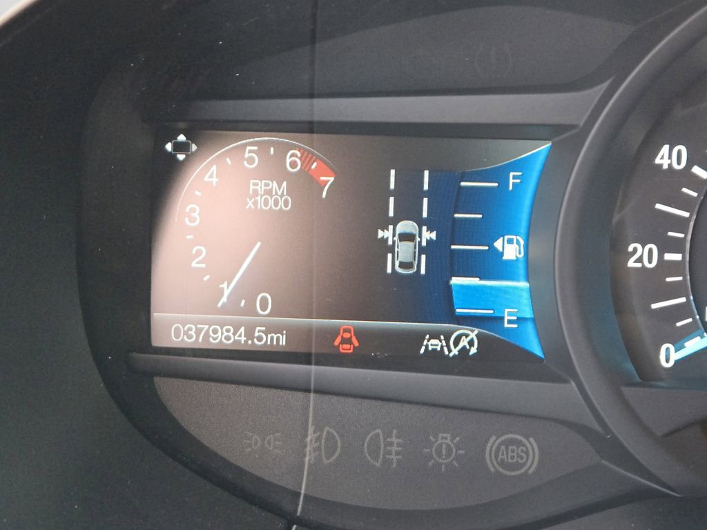 Used 2024 Ford Edge Titanium image 10