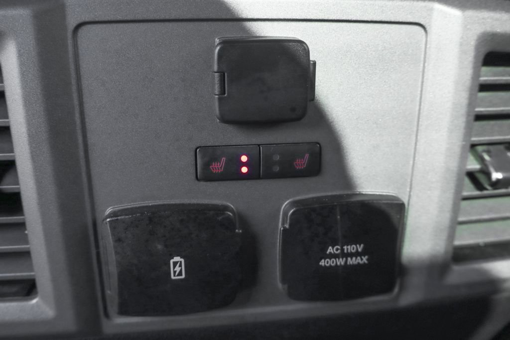 Used 2018 Ford F150 Raptor w/ Equipment Group 802A Luxury image 50